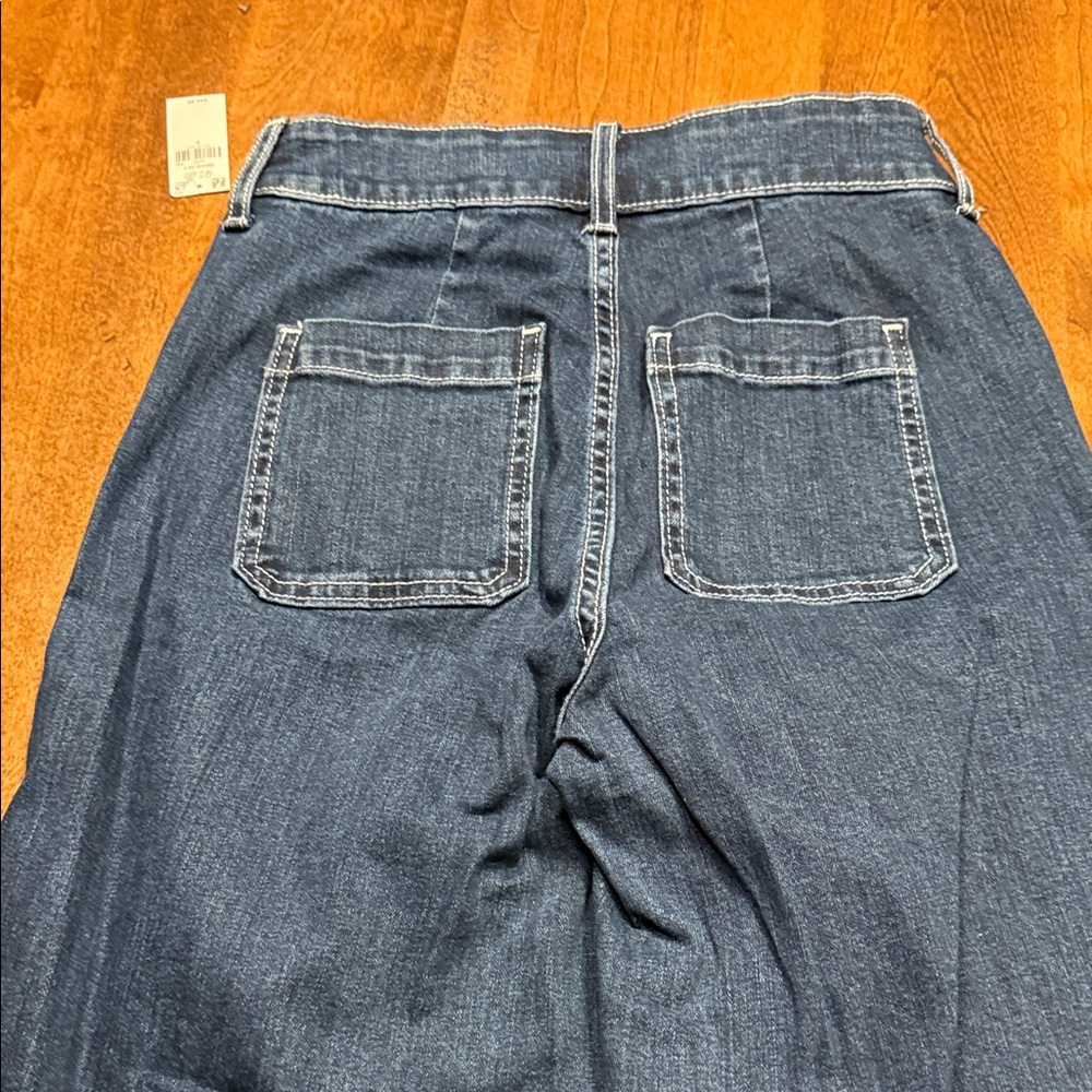 Old Navy Sky High Wide Leg Dark Blue Front Pocket Jeans, NWT - Picture 5 of 6